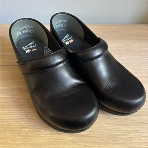 Dansko Women’s Black Leather Slip-Ons Size 38